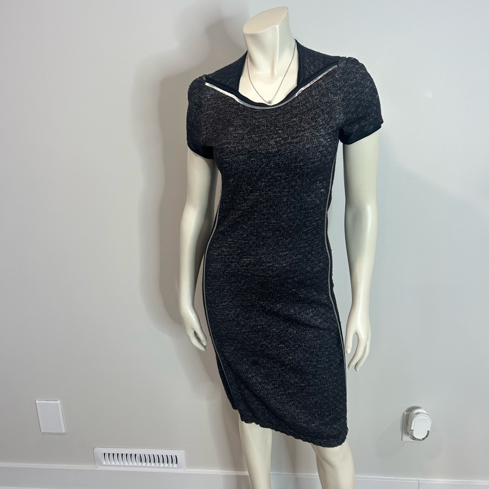 Sporty and Chic Charcoal grey Midi Dress with black and silver stripes ❤️XS